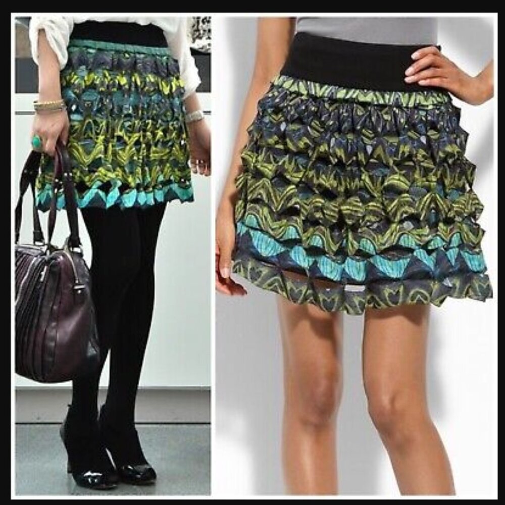 Diane Von Furstenberg (DVF) SILK SKIRT Size 6